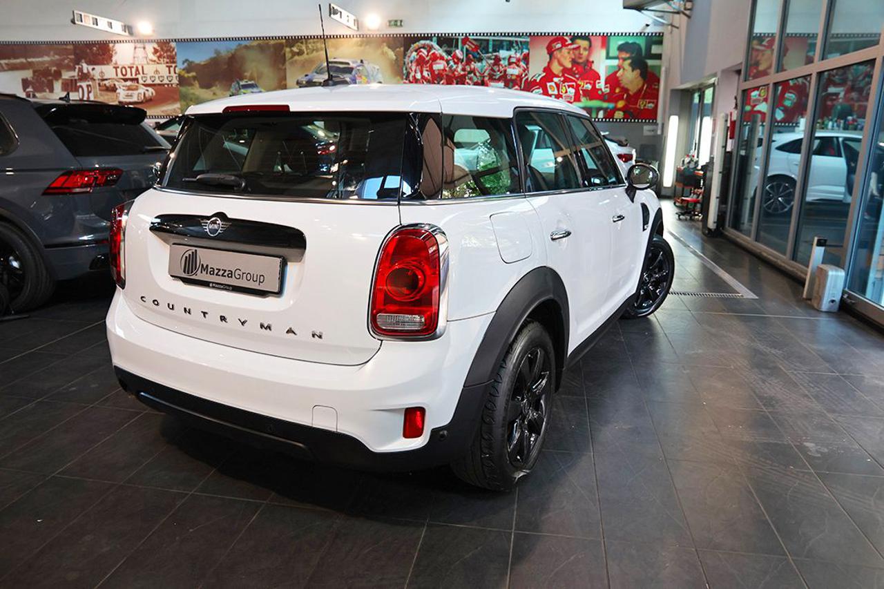MINI Countryman 1.5 One D - 9