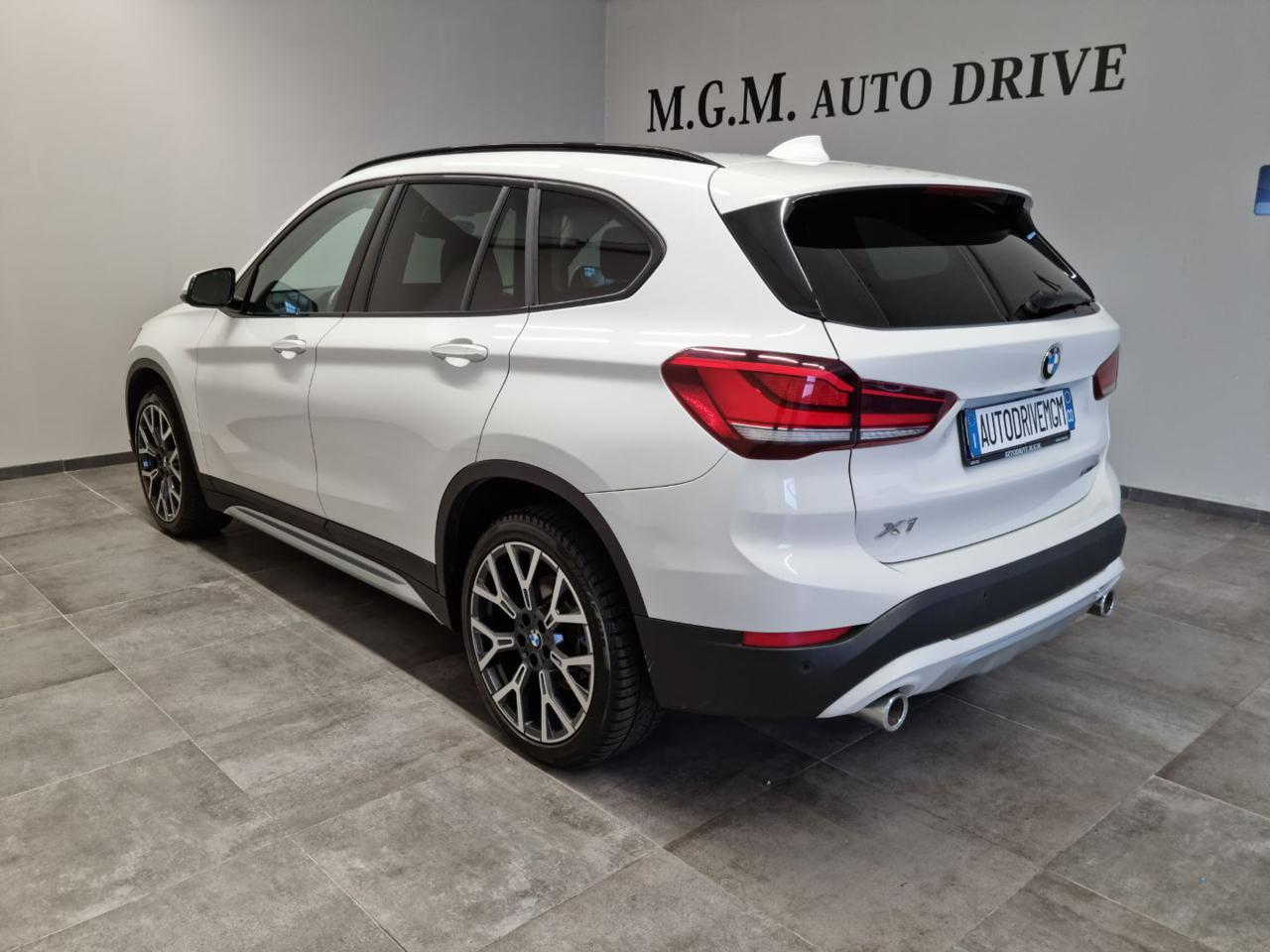 BMW X1 xDrive18d Business Advantage - 16