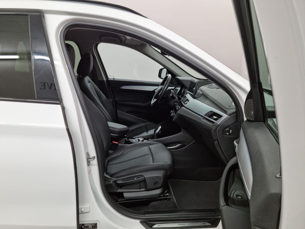 BMW X1 xDrive18d Business Advantage - 28