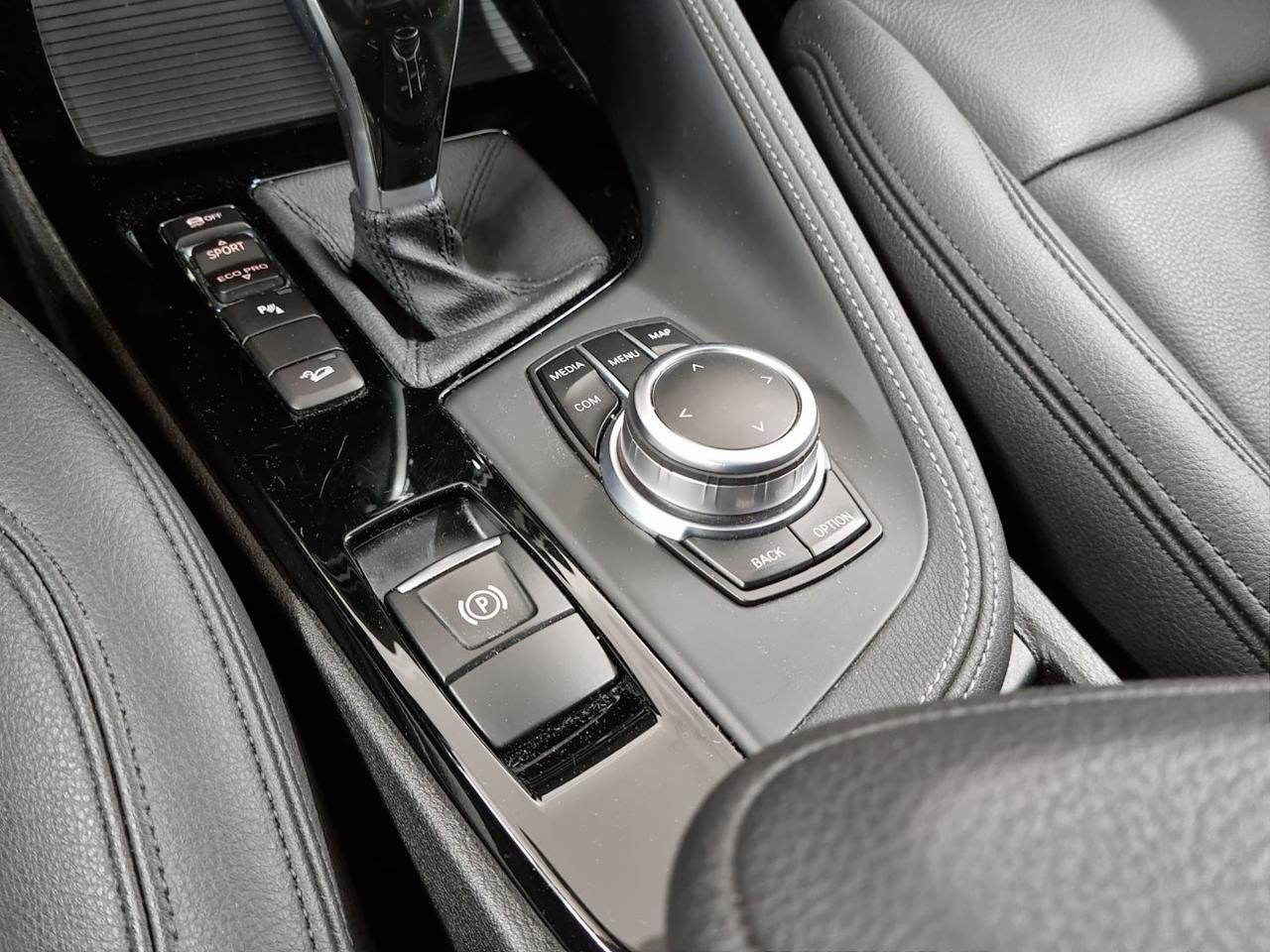 BMW X1 xDrive18d Business Advantage - 11