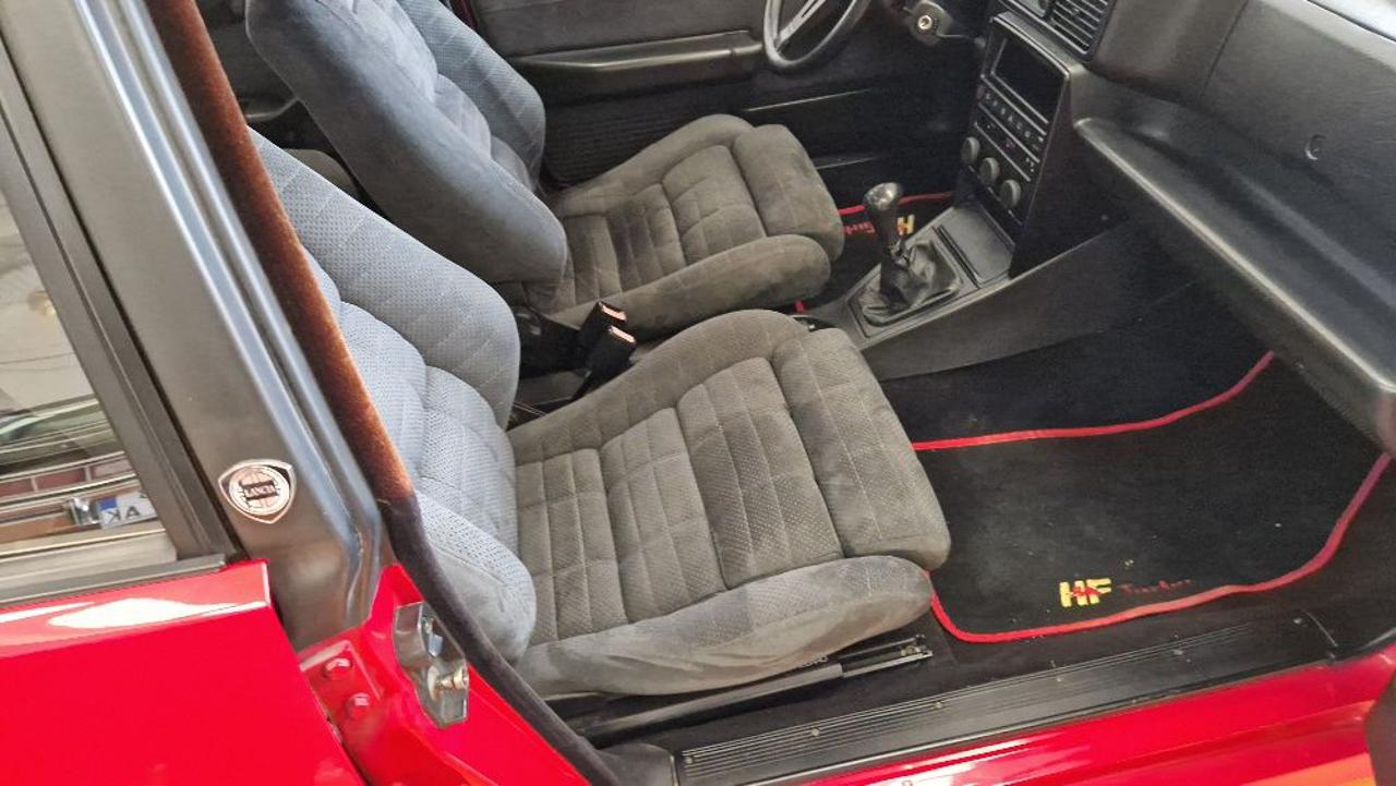 LANCIA Delta 1.6 i.e. turbo HF ASI targa originale - 15