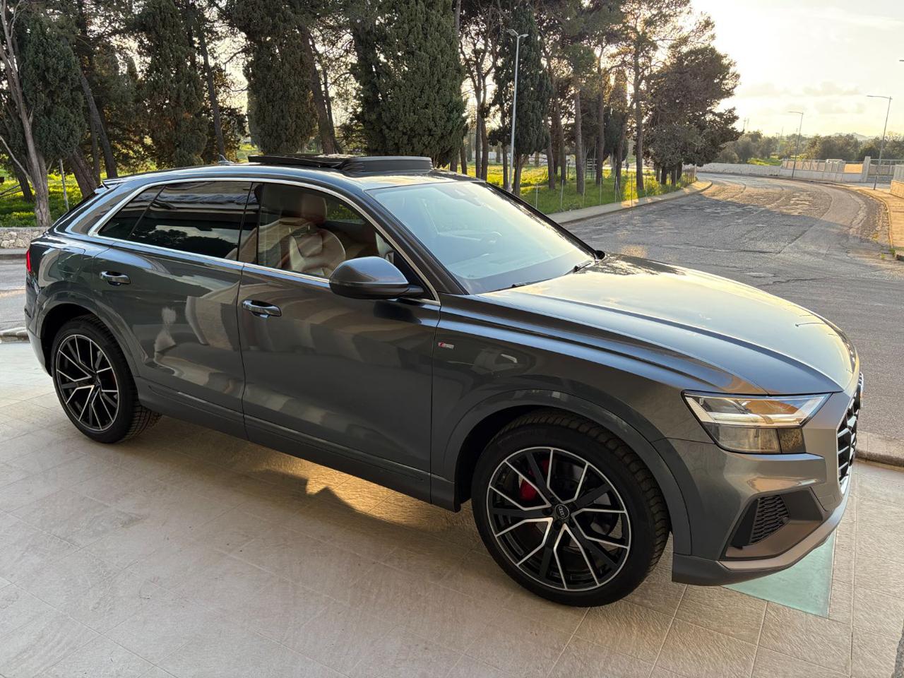 AUDI Q8 45 TDI quattro tiptronic S line plus TETTO. - 3