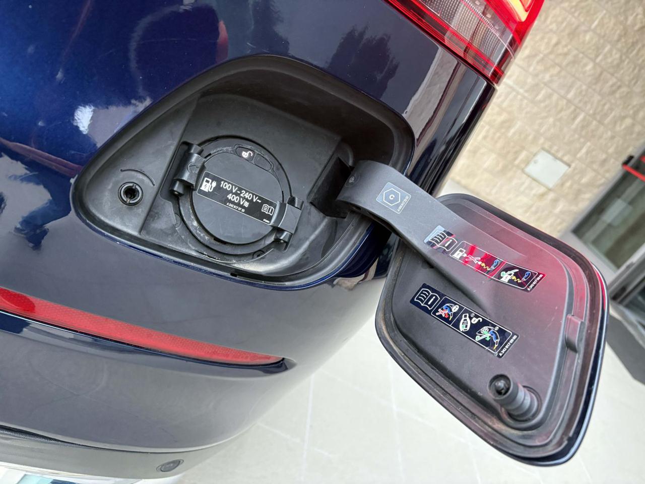 MERCEDES-BENZ GLC 300 de 4Matic Plug-in hybrid Coupé Premium Plus. - 24