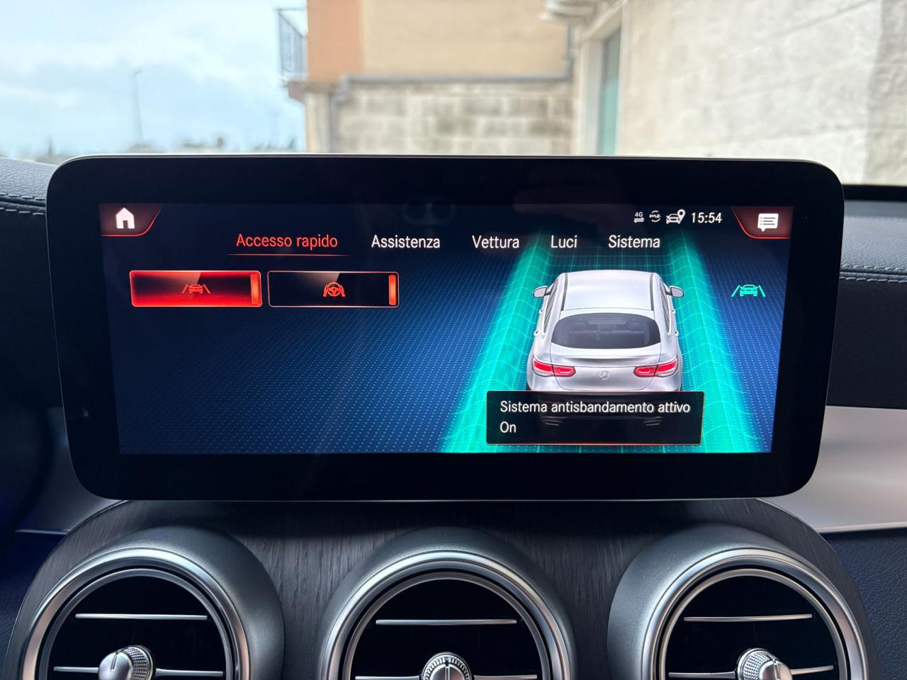 MERCEDES-BENZ GLC 300 de 4Matic Plug-in hybrid Coupé Premium Plus. - 32