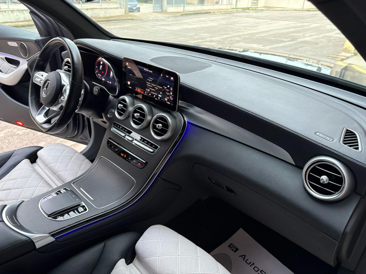 MERCEDES-BENZ GLC 300 de 4Matic Plug-in hybrid Coupé Premium Plus. - 14