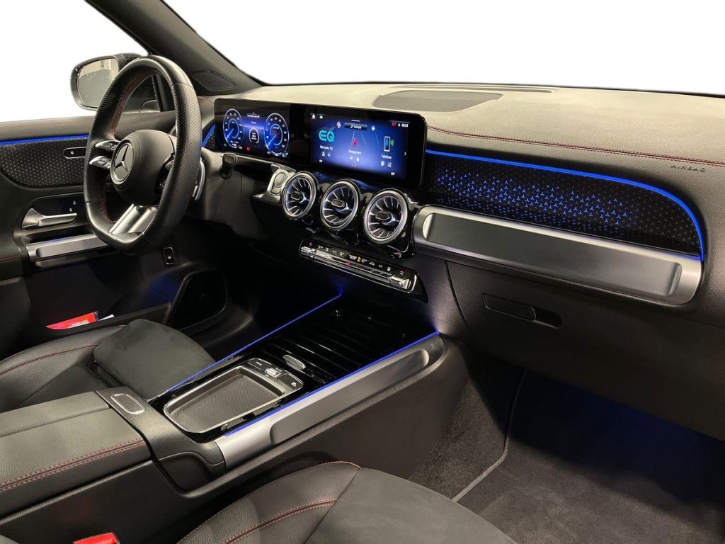 MERCEDES-BENZ EQB 300 4Matic AMG Line Advanced Plus - 14