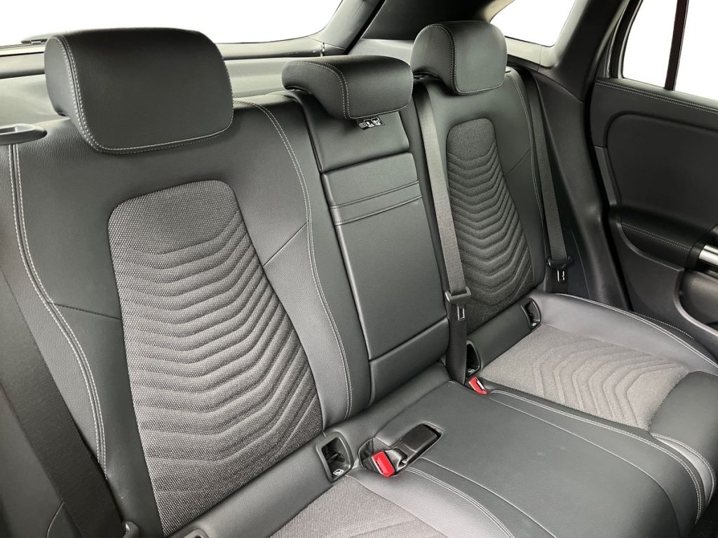 MERCEDES-BENZ EQA 300 4Matic Progressive Advance - 15