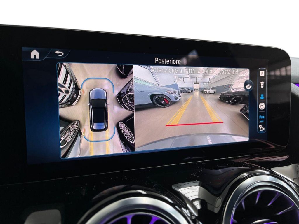 MERCEDES-BENZ B 180 d Automatic AMG Line Advanced Plus - 12