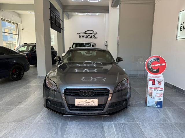 AUDI TT Grigio metallizzato