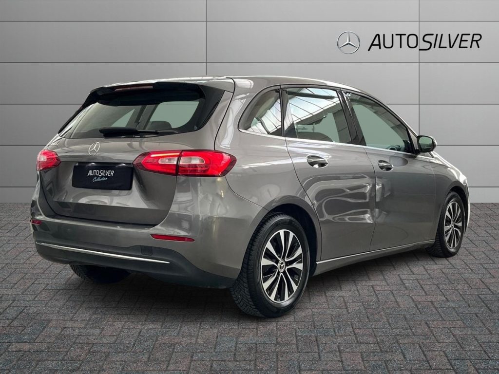 MERCEDES-BENZ B 180 d Automatic Sport - 2