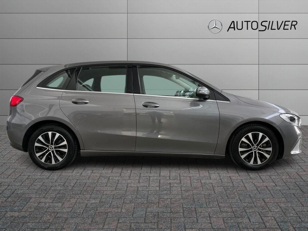 MERCEDES-BENZ B 180 d Automatic Sport - 5