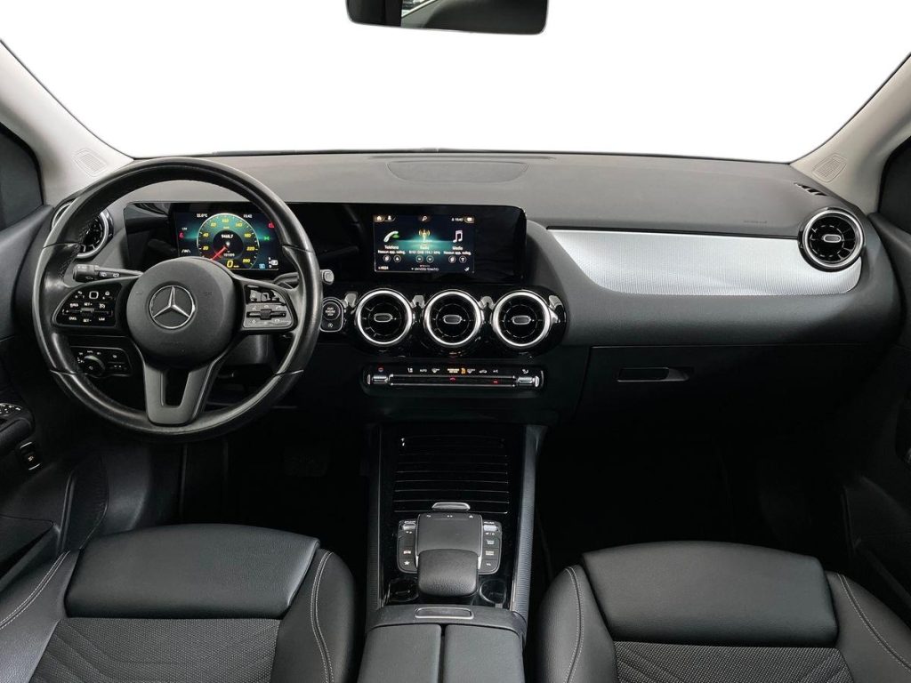 MERCEDES-BENZ B 180 d Automatic Sport - 9