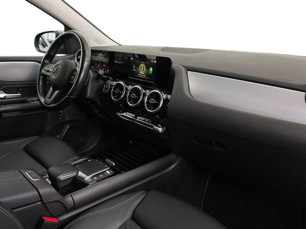 MERCEDES-BENZ B 180 d Automatic Sport - 16