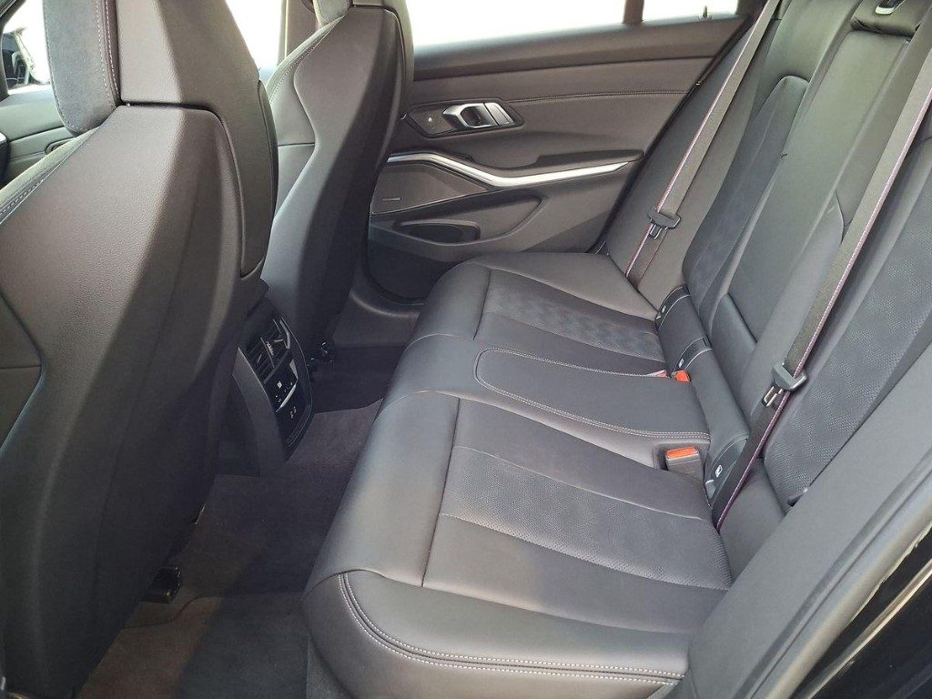 BMW M3 Touring Competition M xDrive Aut. - 11