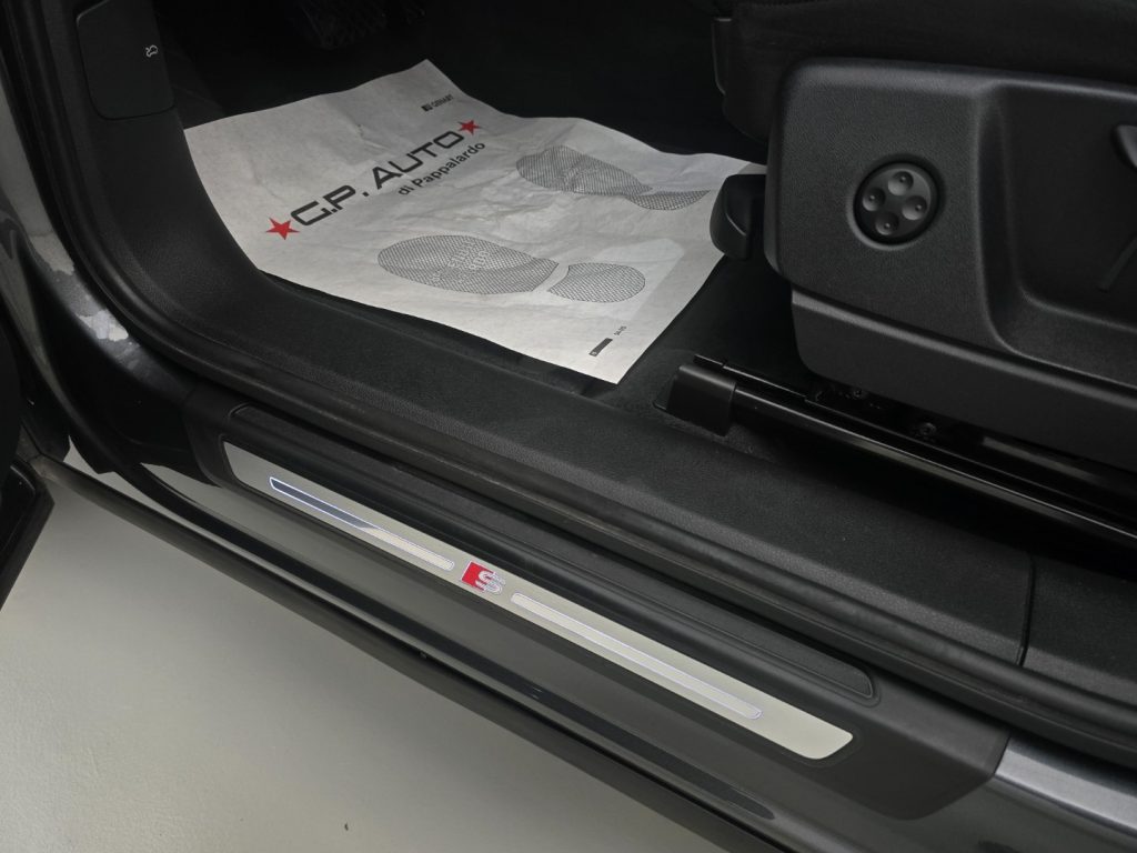 AUDI Q5 SPB 40 TDI quattro S tronic S line - 27