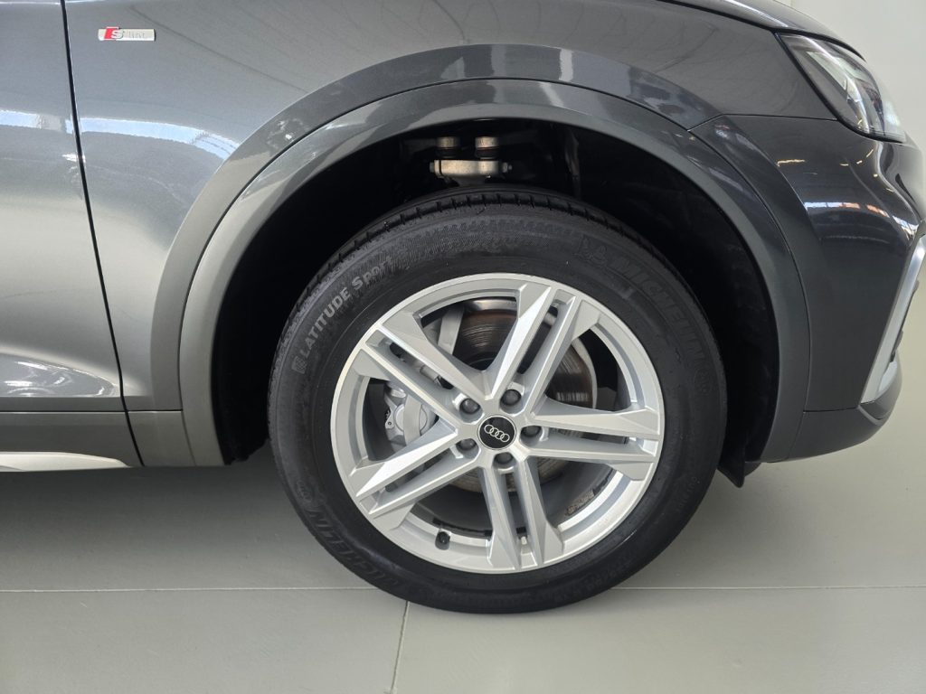 AUDI Q5 SPB 40 TDI quattro S tronic S line - 31