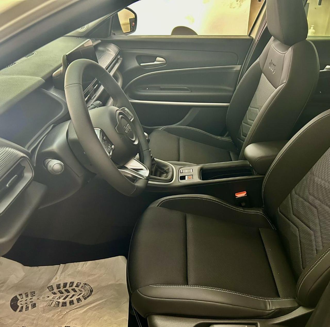 JEEP Avenger 1.2 Turbo 100 CV Altitude - 2