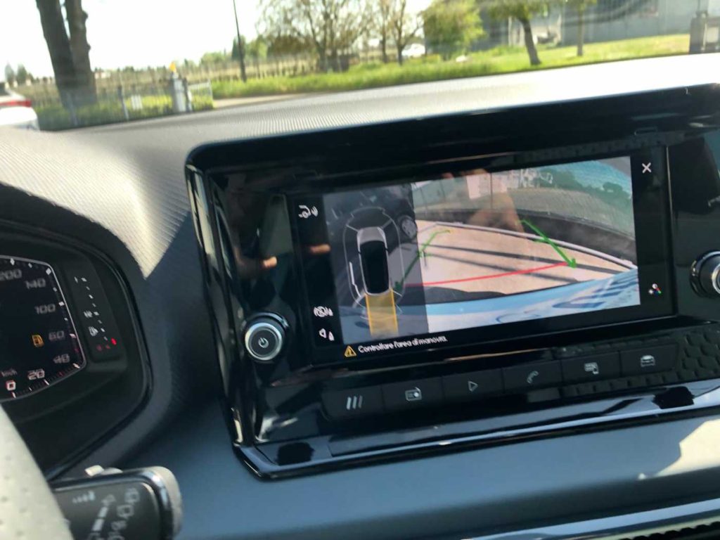 SEAT Arona 1.0 EcoTSI 115 CV DSG Black Edition - 18