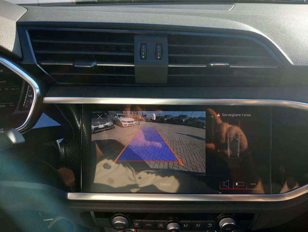 AUDI RS Q3 Sportback 2.5 quattro s-tronic - 8