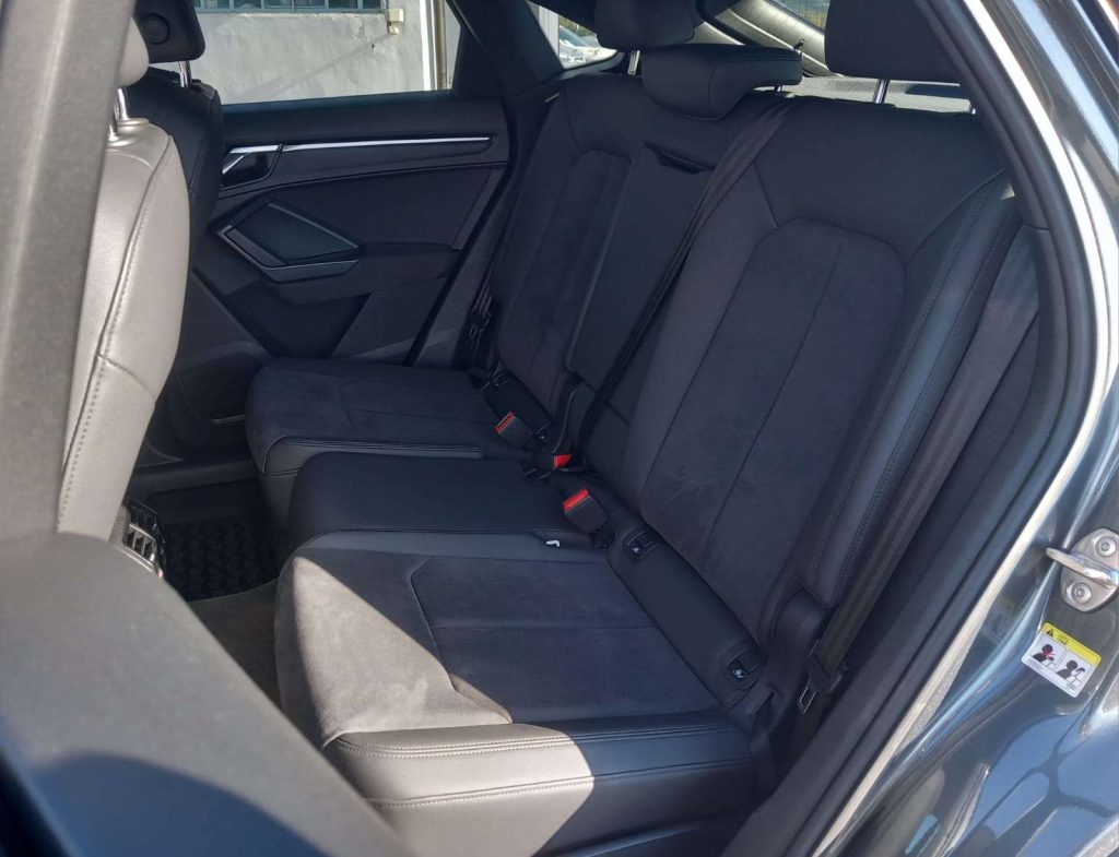 AUDI RS Q3 Sportback 2.5 quattro s-tronic - 11