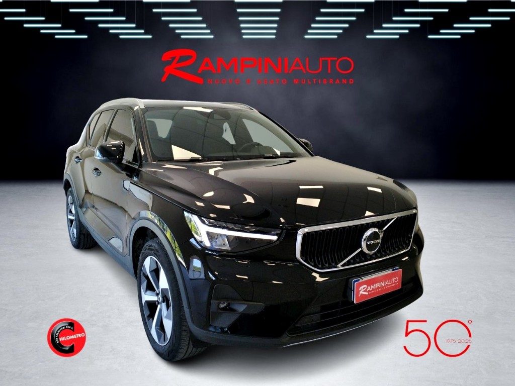 VOLVO XC40 T2 automatico km 34.000 Pronta Consegna 129 Cv - 4