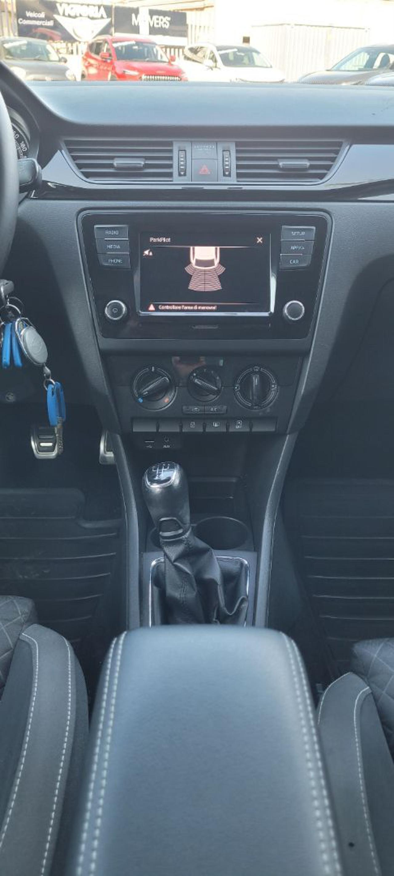 SKODA Rapid Spaceback 1.4 TDI 90 CV - 9