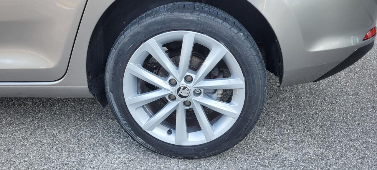 SKODA Rapid Spaceback 1.4 TDI 90 CV - 5