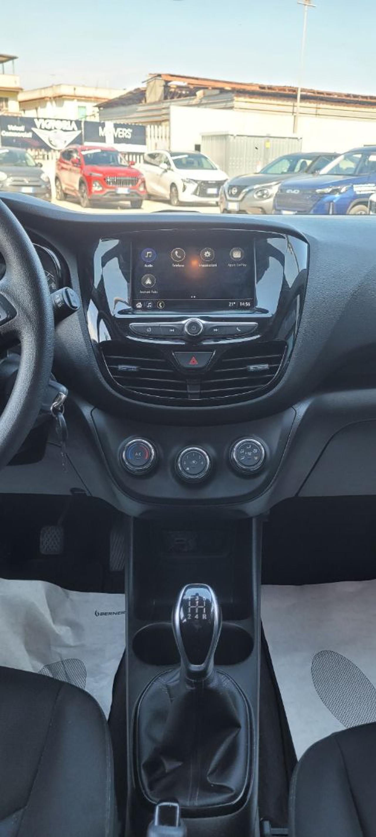 OPEL Karl Rocks 1.0 73 CV - 9