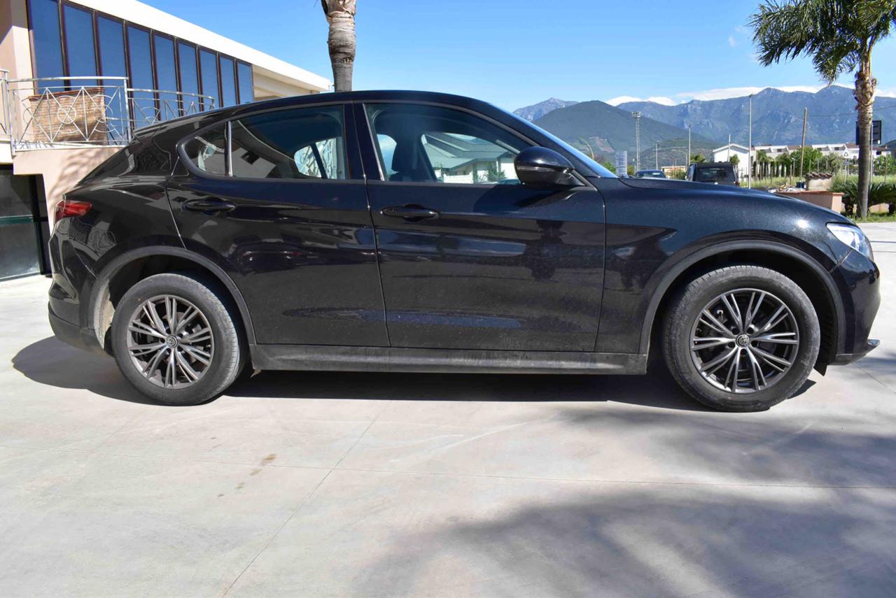 ALFA ROMEO Stelvio 2.2 Turbodiesel 150 CV AT8 RWD Super - 4