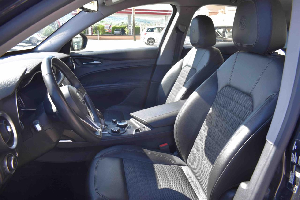 ALFA ROMEO Stelvio 2.2 Turbodiesel 150 CV AT8 RWD Super - 8