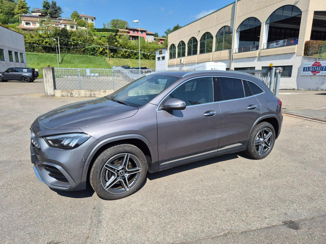 MERCEDES-BENZ GLA 250 e hybrid EQ AMG Line Advanced Plus - 3
