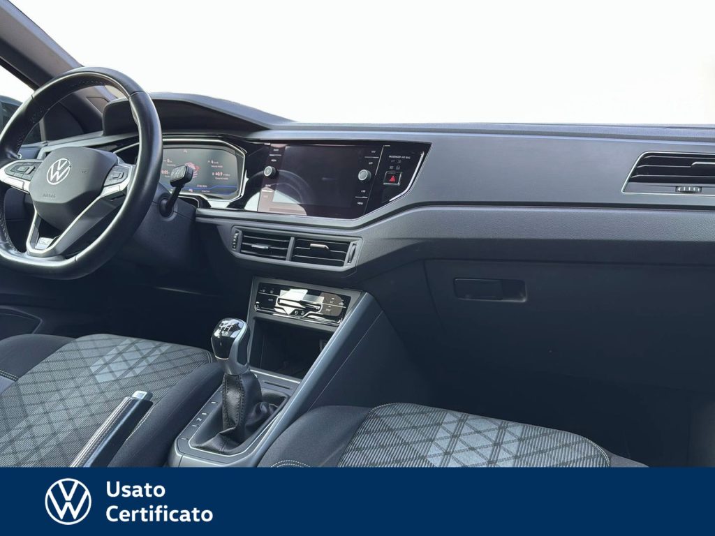 VOLKSWAGEN Taigo 1.0 tsi r-line 110cv - 24