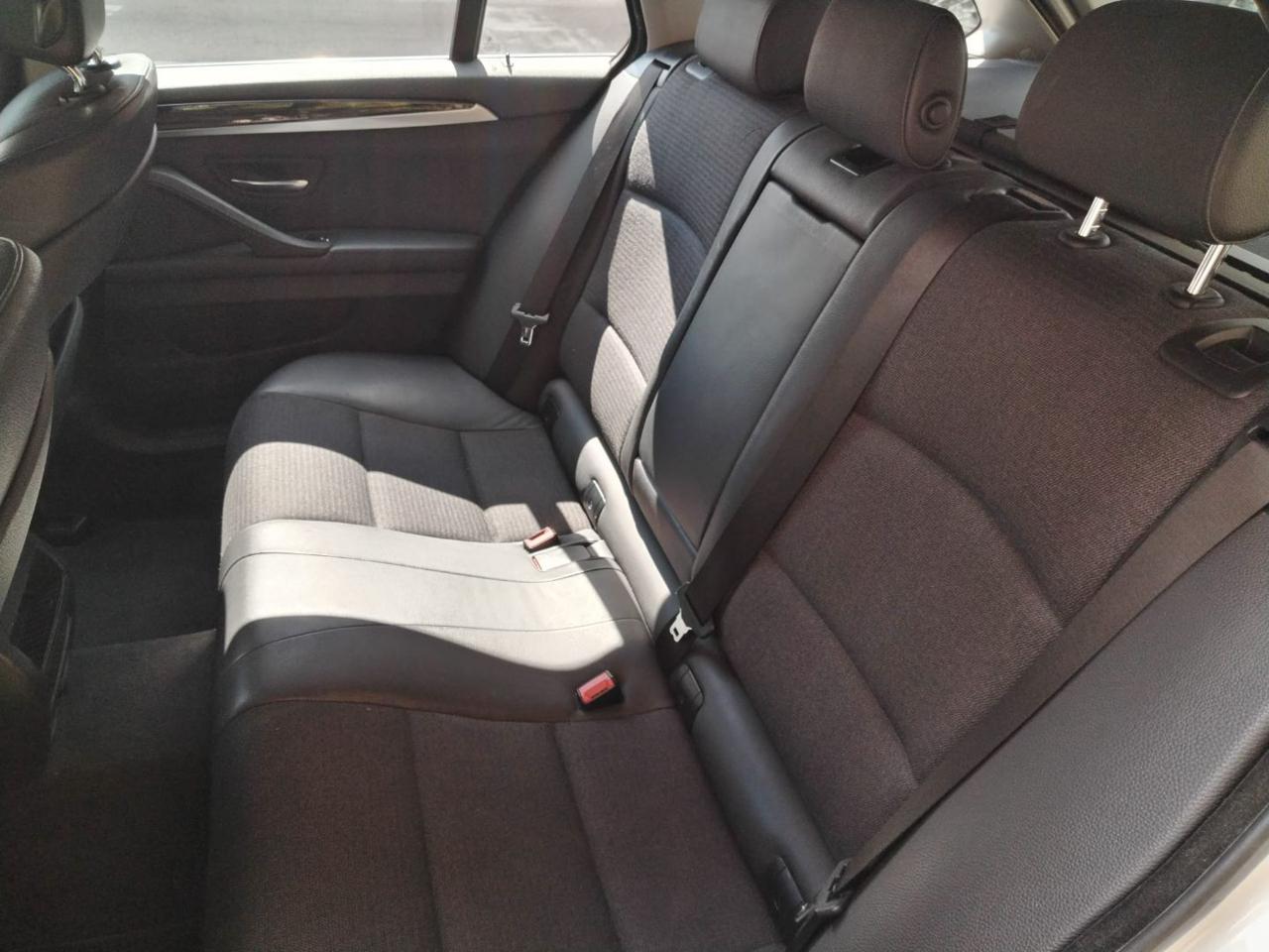 BMW 520 d Touring Business Sport - 10