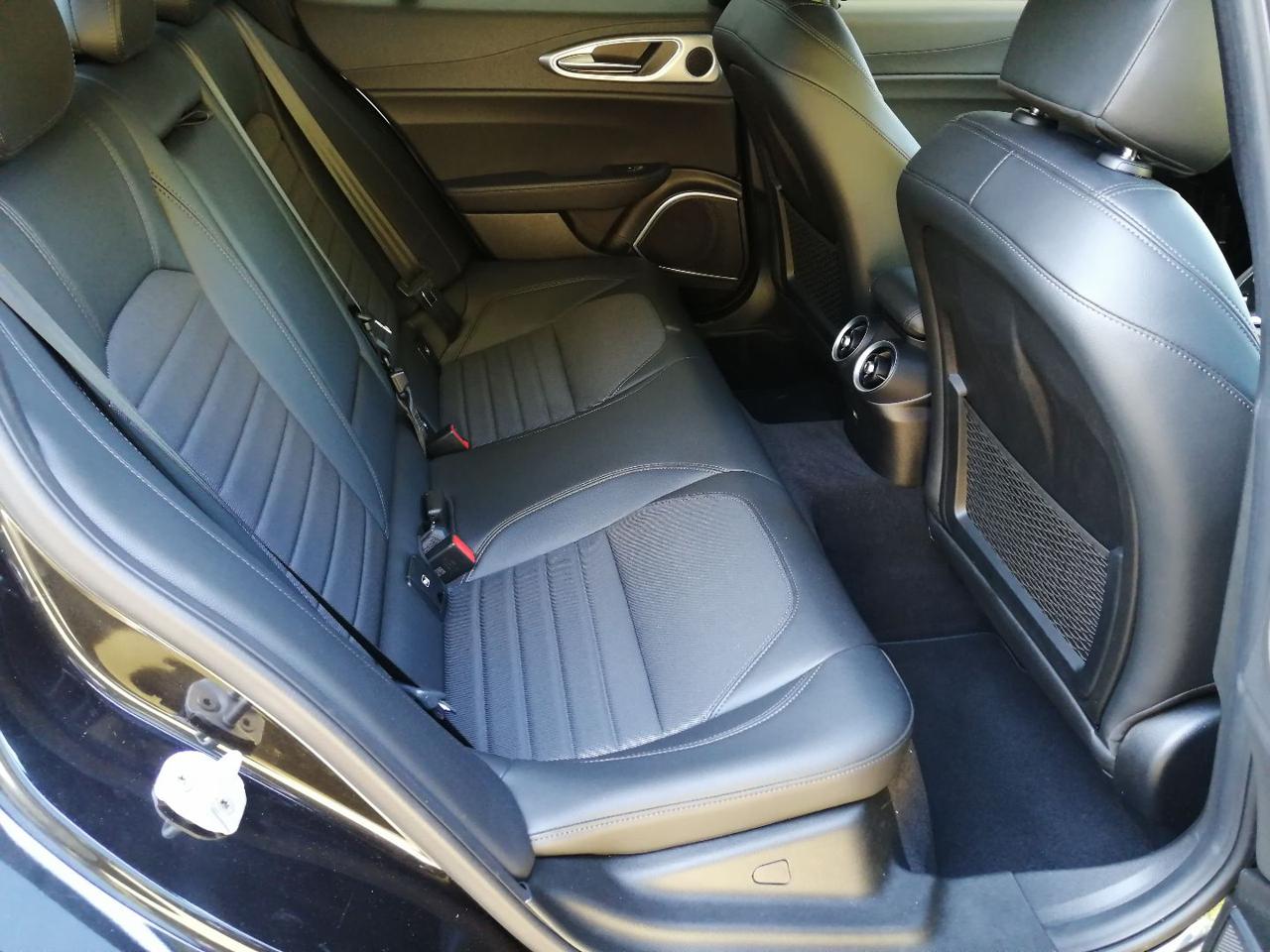 ALFA ROMEO Giulia 2.2 Turbodiesel 190 CV AT8 Sprint - 10