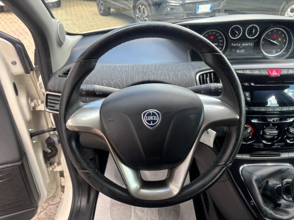 LANCIA Ypsilon 1.2 69CV 5P Elefantino UNICO PROPRIETARIO - 7