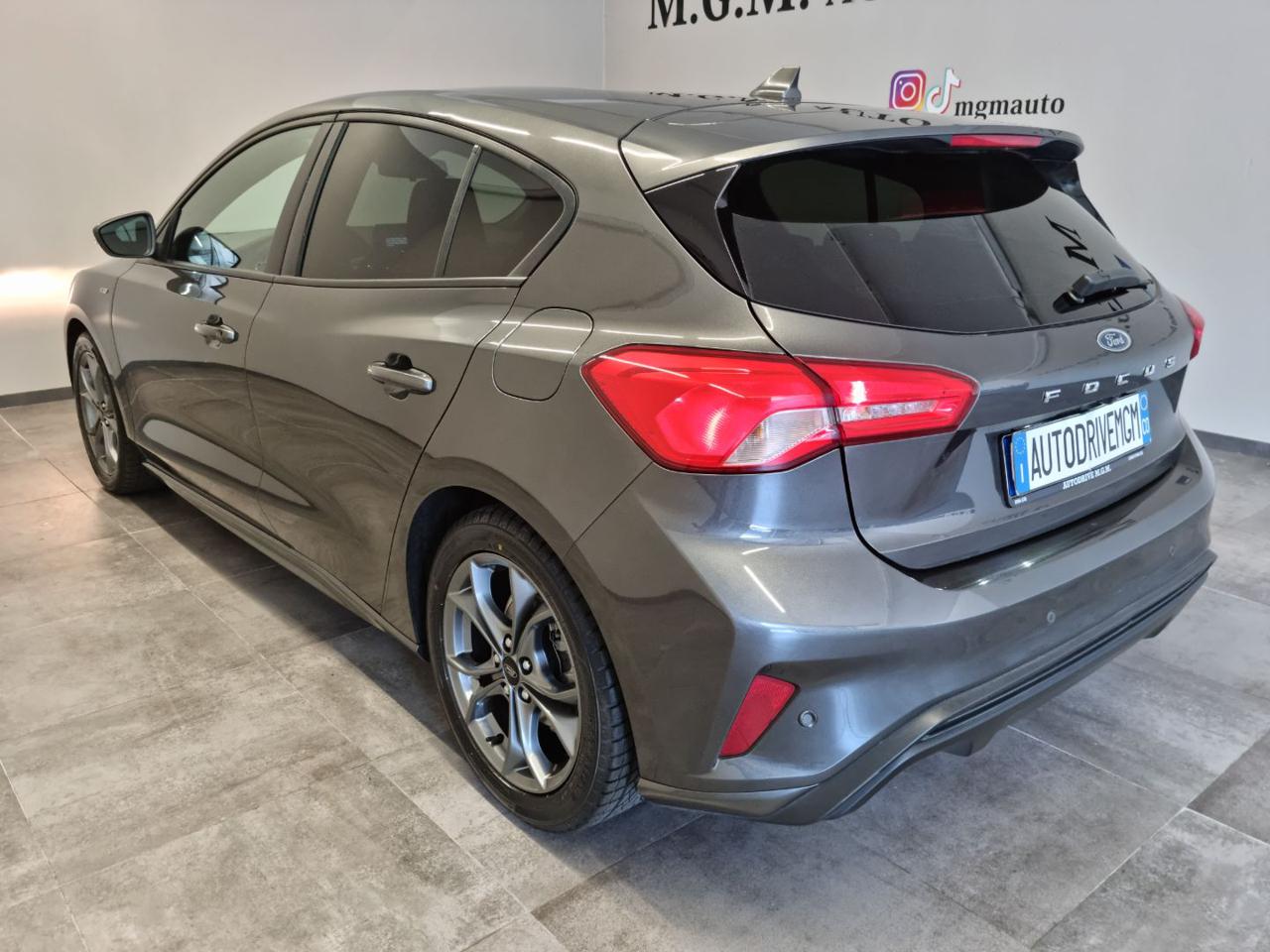 FORD Focus 1.0 EcoBoost 125 CV Start&Stop ST Line - 26