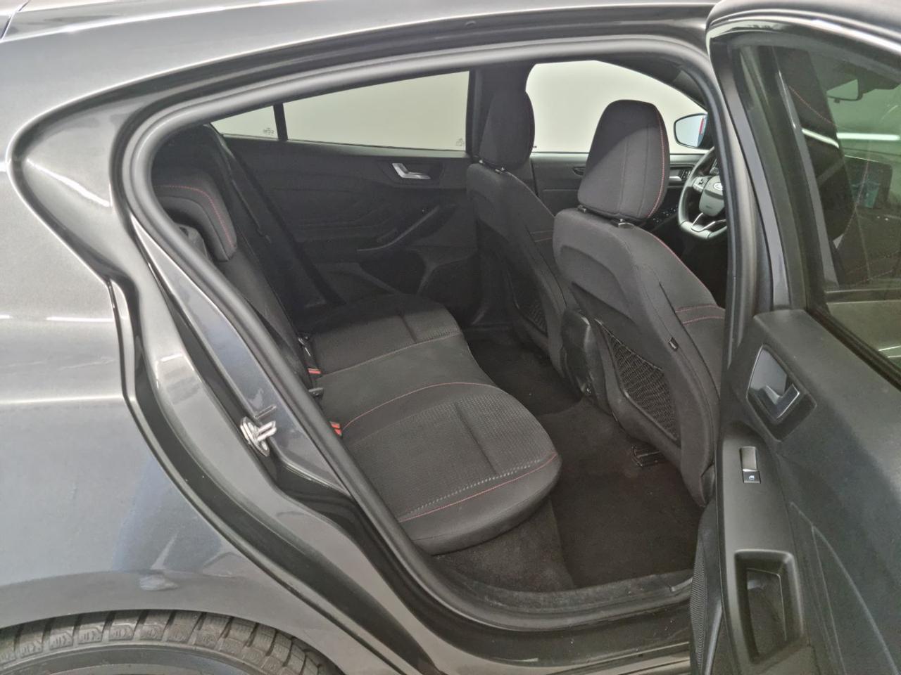 FORD Focus 1.0 EcoBoost 125 CV Start&Stop ST Line - 22