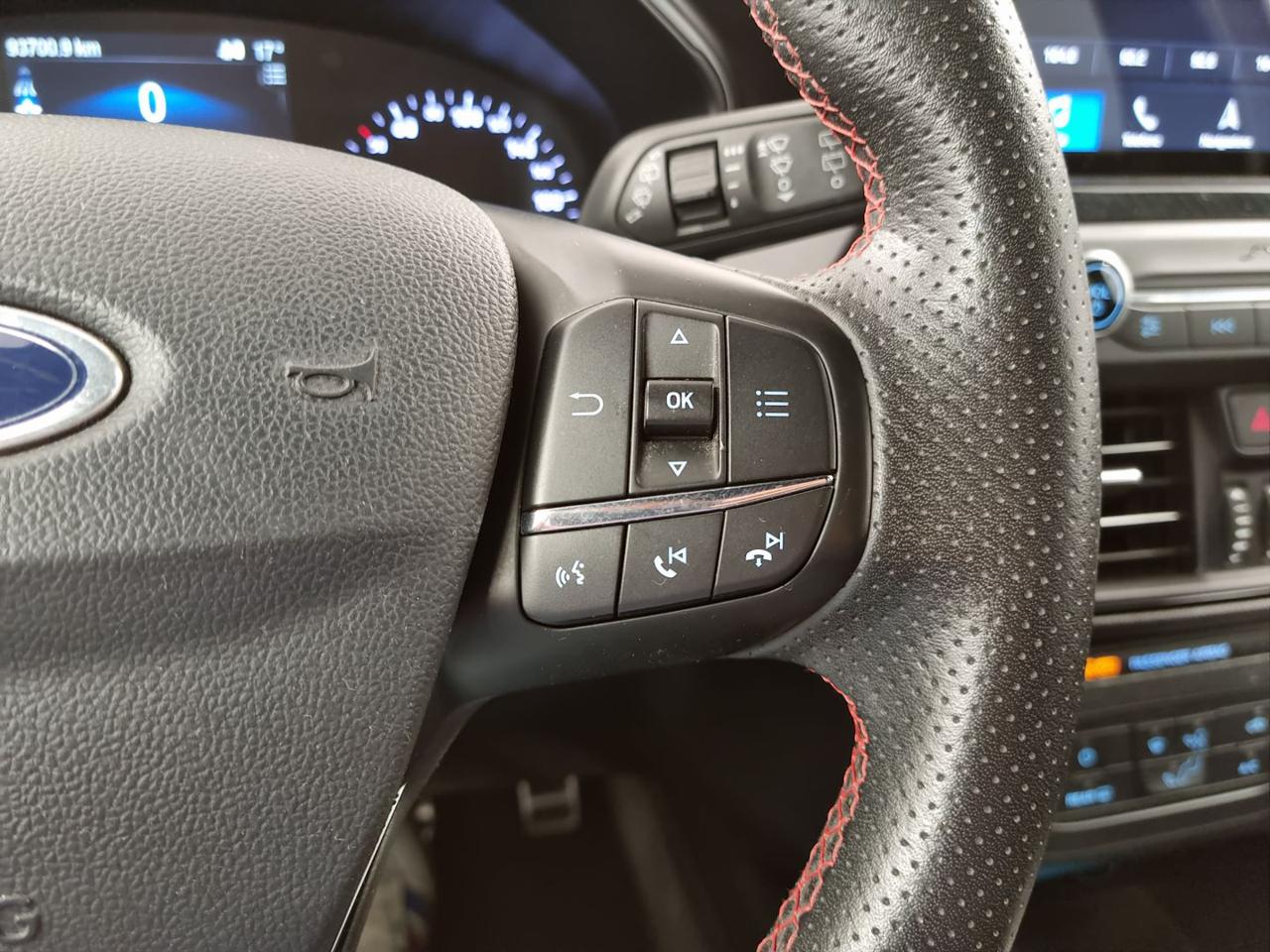 FORD Focus 1.0 EcoBoost 125 CV Start&Stop ST Line - 9