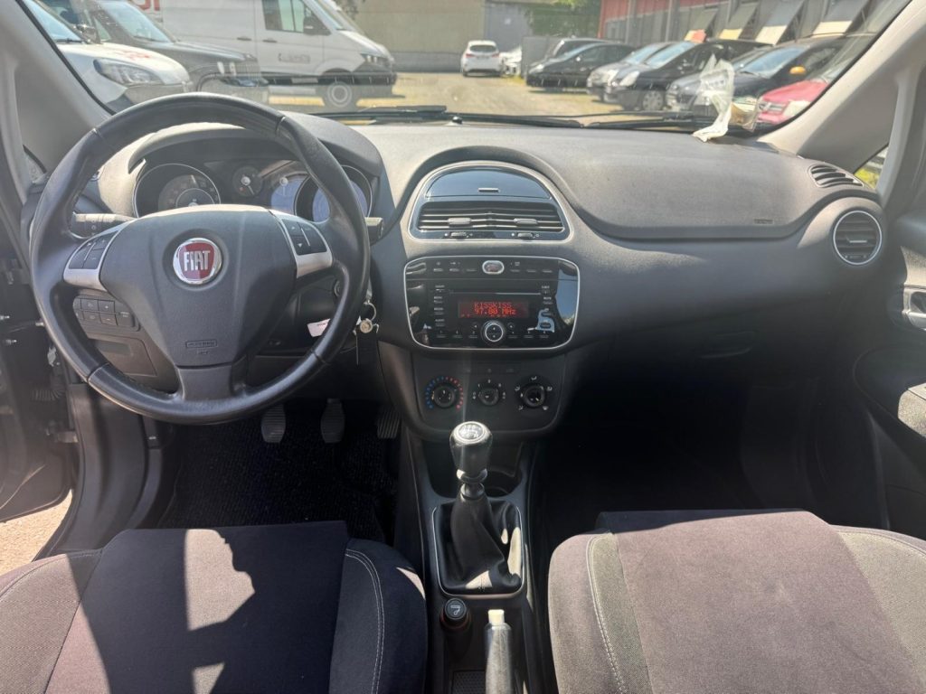 FIAT Punto 1.2 8V 5 porte Lounge - 9