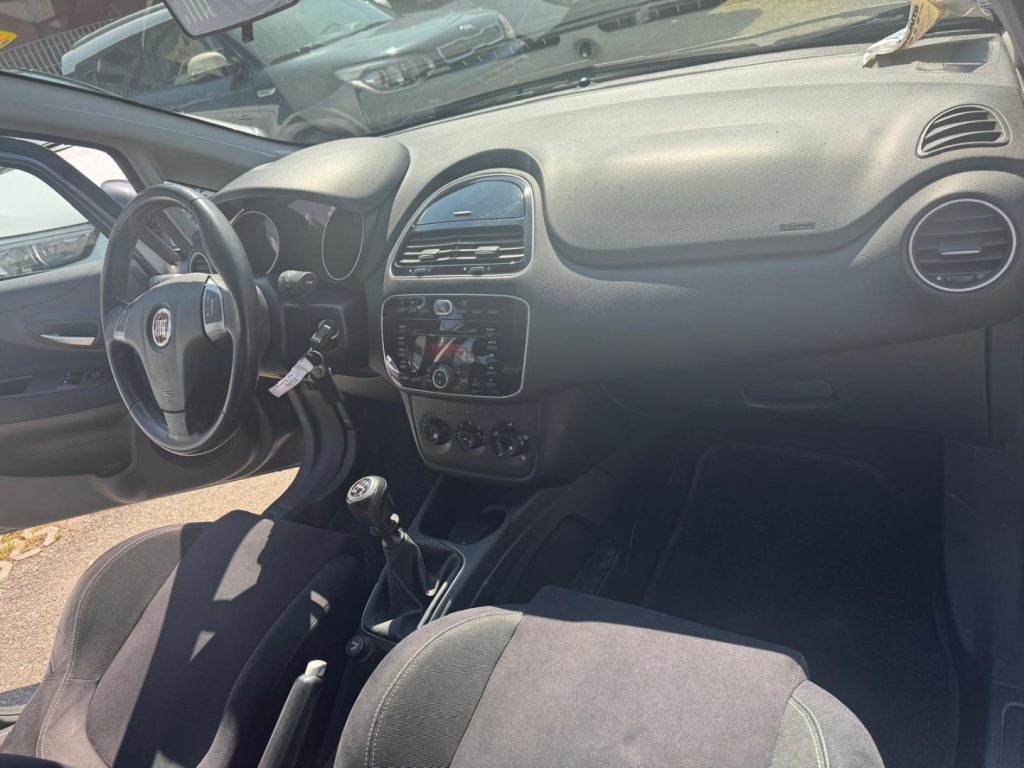 FIAT Punto 1.2 8V 5 porte Lounge - 13