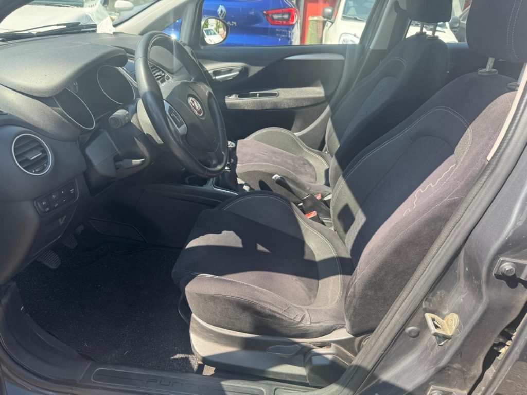 FIAT Punto 1.2 8V 5 porte Lounge - 17