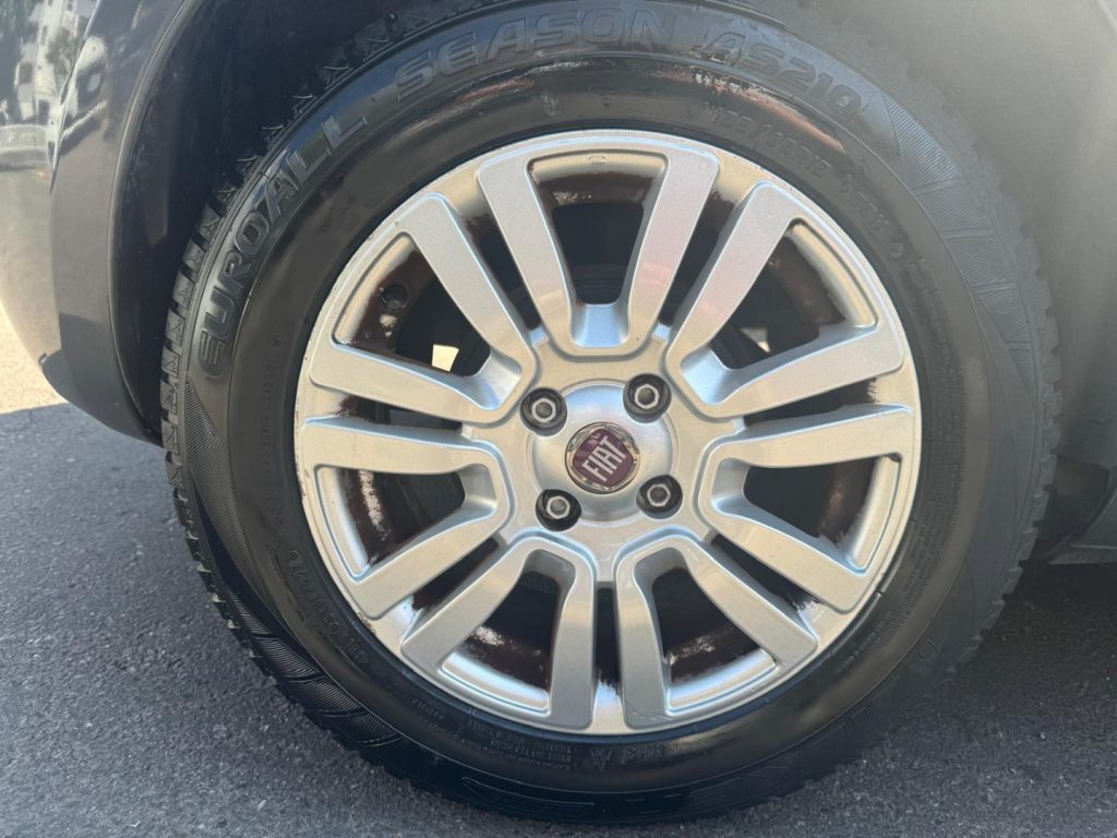 FIAT Punto 1.2 8V 5 porte Lounge - 18