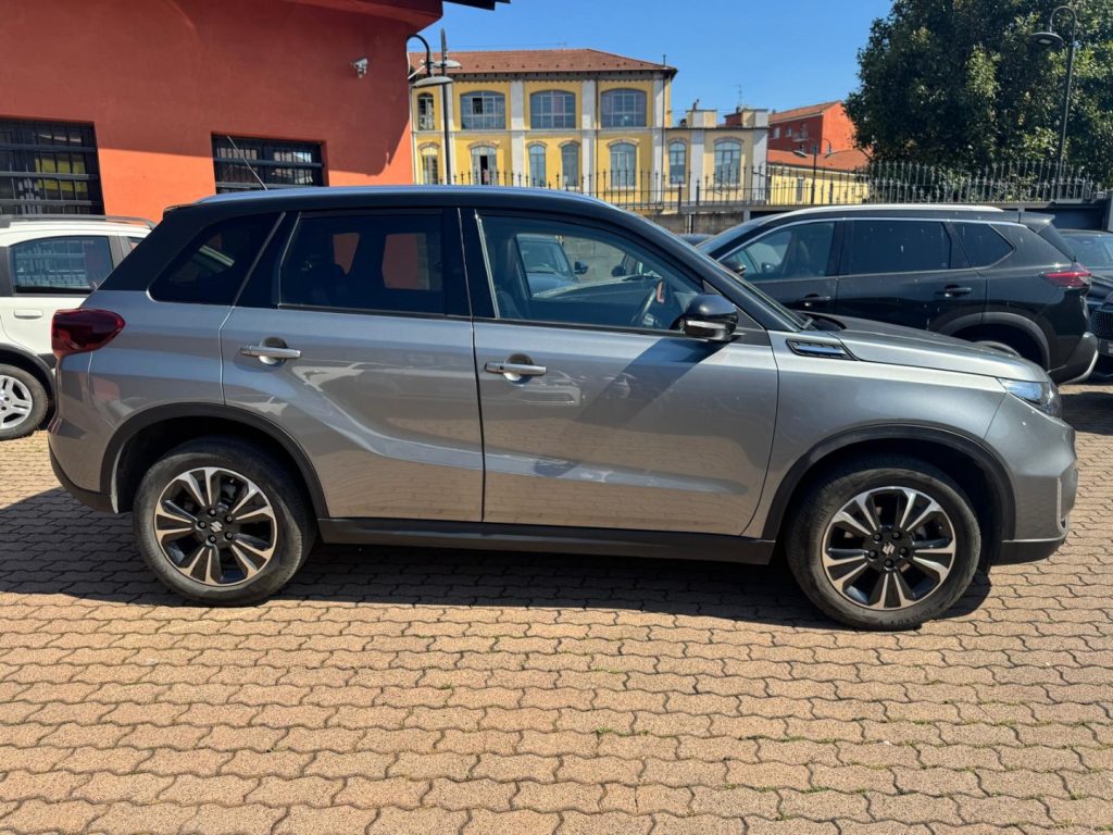 SUZUKI Vitara 1.5 140V Hybrid A/T Starview - 2