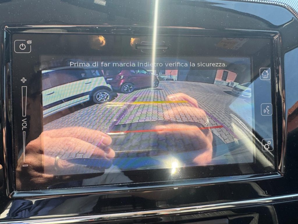 SUZUKI Vitara 1.5 140V Hybrid A/T Starview - 11