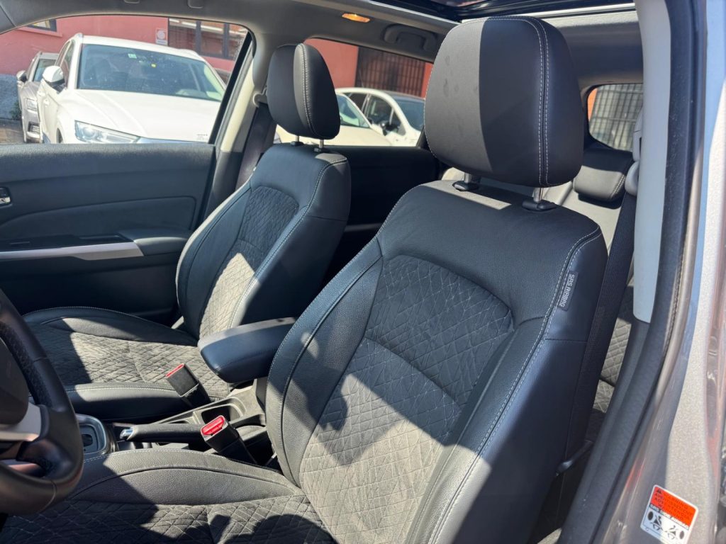 SUZUKI Vitara 1.5 140V Hybrid A/T Starview - 19