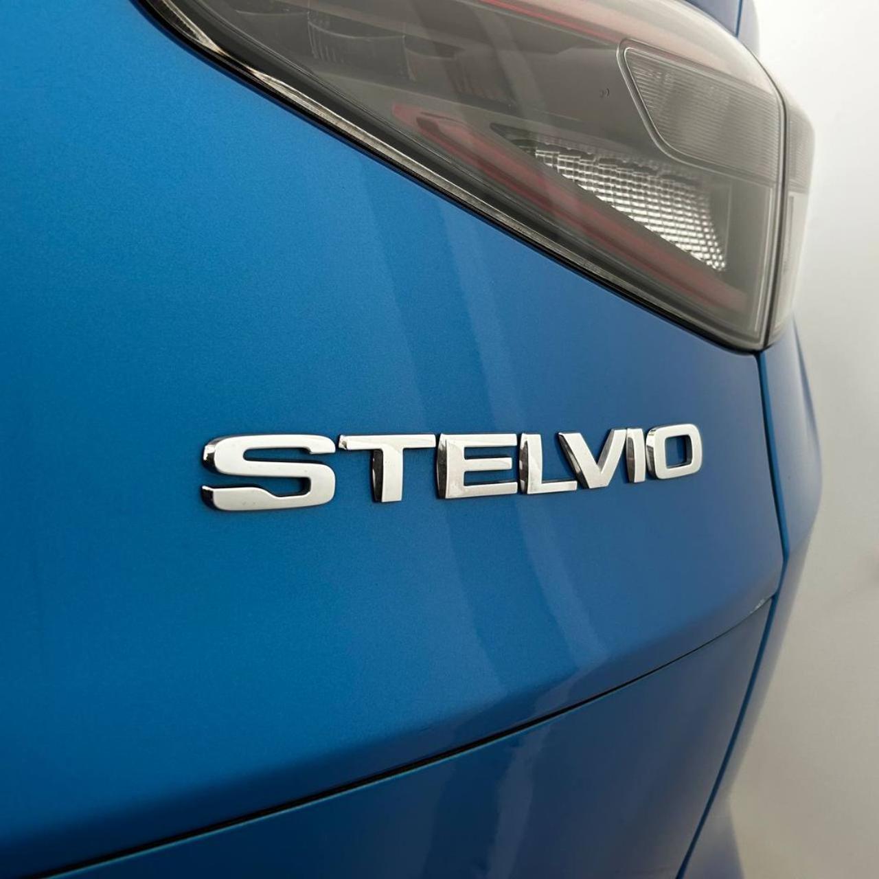 ALFA ROMEO Stelvio 2.0 Turbo 280 CV AT8 Q4 Sprint - 37