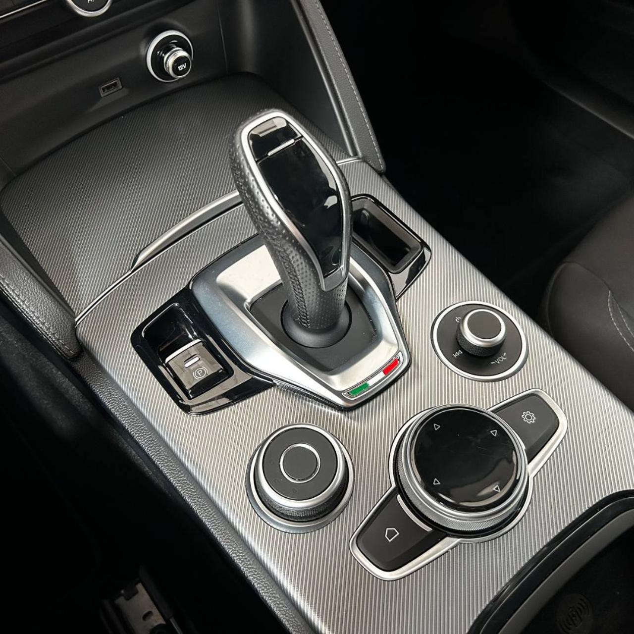 ALFA ROMEO Stelvio 2.0 Turbo 280 CV AT8 Q4 Sprint - 28