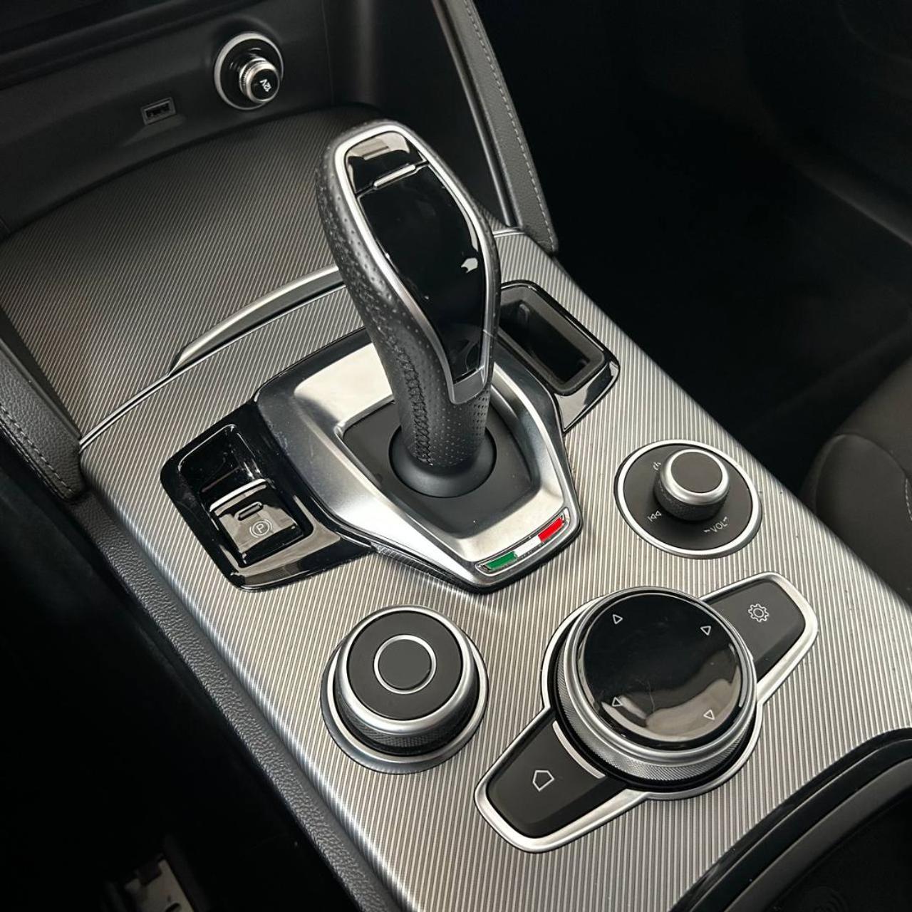 ALFA ROMEO Stelvio 2.0 Turbo 280 CV AT8 Q4 Sprint - 28