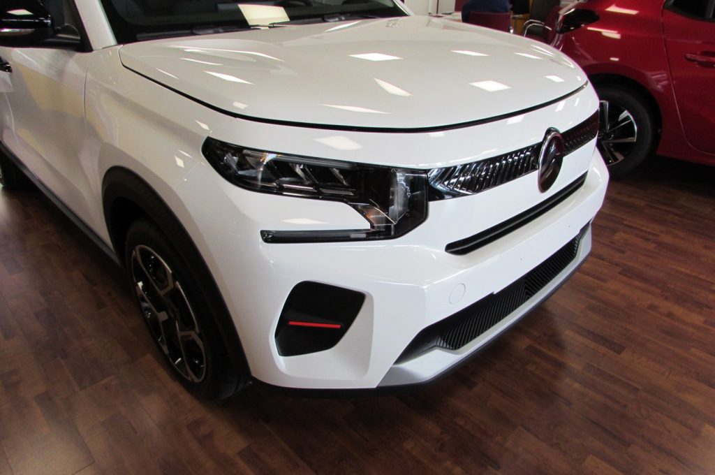 CITROEN C3 1.2 PureTech 100 S&S Plus KMZERO - 16