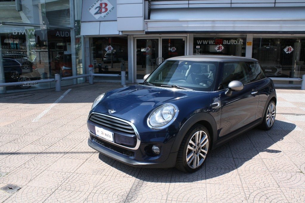 2B Auto ||| MINI Cooper D 1.5  7SEVEN in vendita a Nova Milanese
